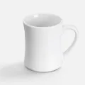 белый