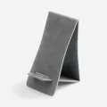 серый