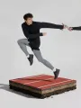 черный