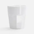 белый