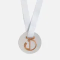 серебристый