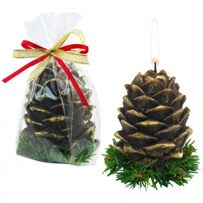 Новогодние свечи и подсвечники