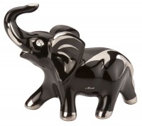 Скульптура «Черный слон»